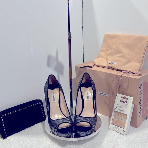 Miu Miu Bkack Wallet & Miu Miu Silver/Black Glitter Heels , DustBag ,Box & Nails - Picture 7 of 16